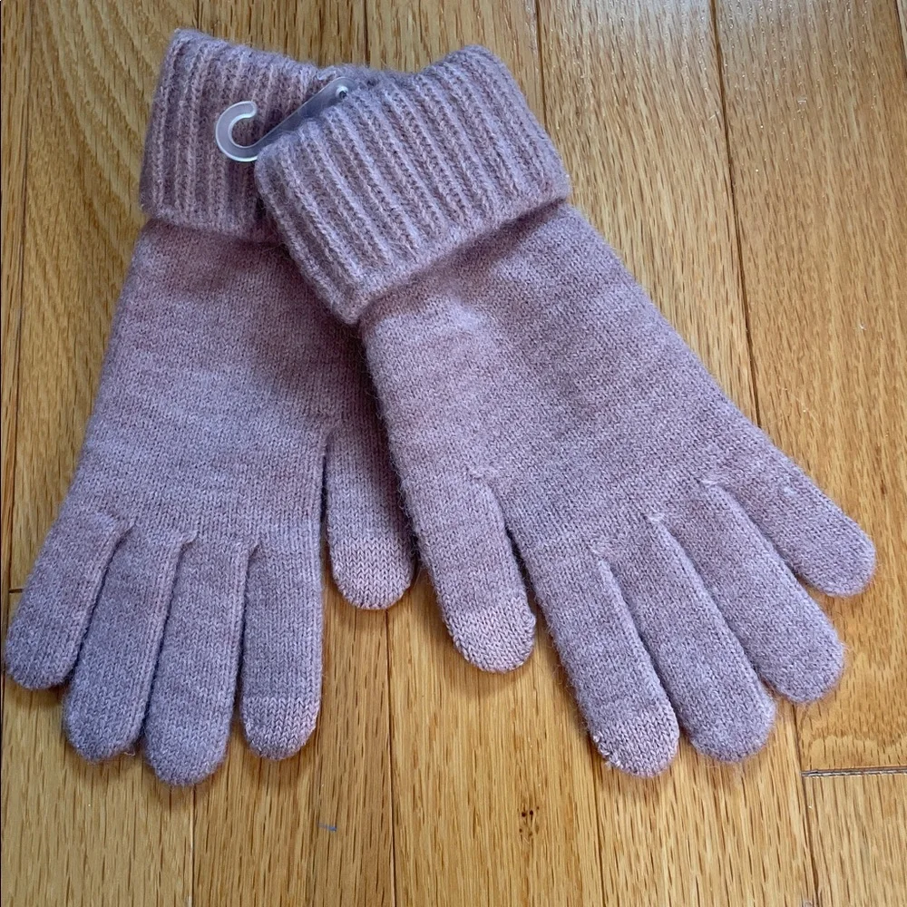 Britt’s Knits Mainstay Gloves